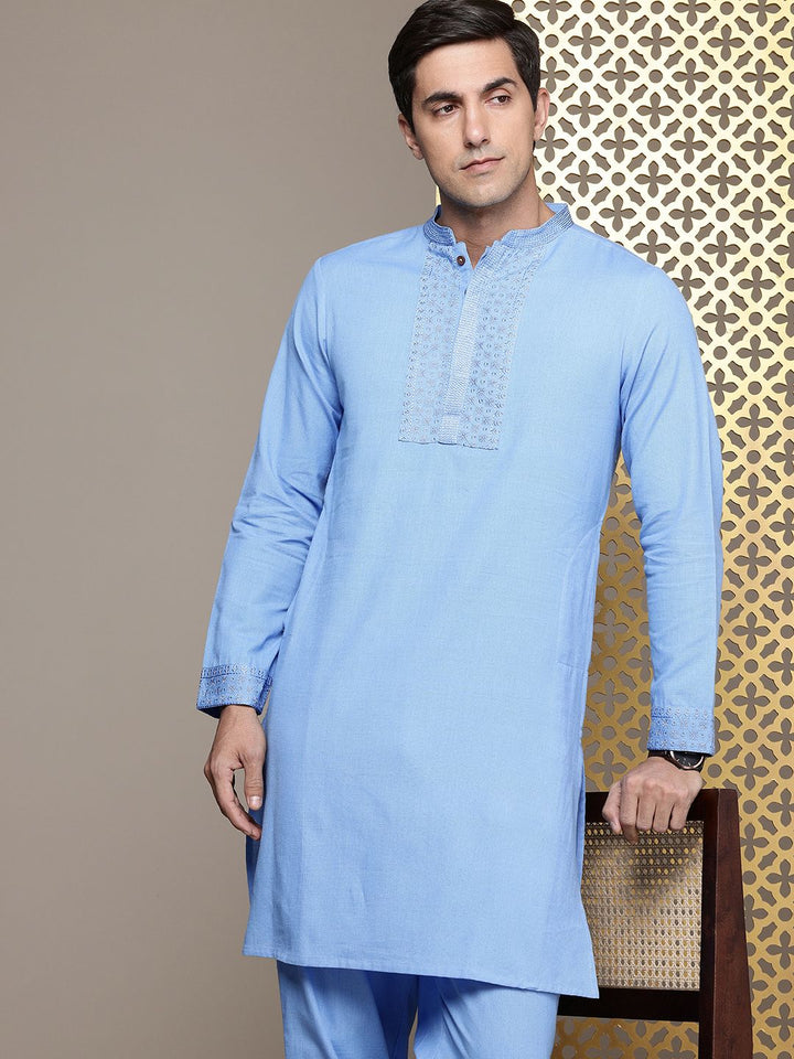 House of Pataudi Indie Floral Yoke Design Embroidered Kurta with Trousers