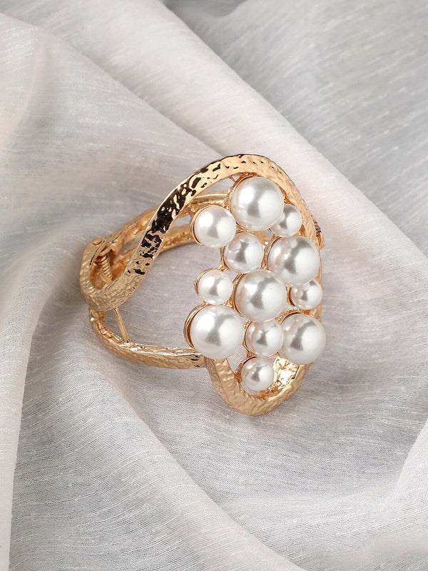 SOHI Pearls Gold-Plated Kada Bracelet