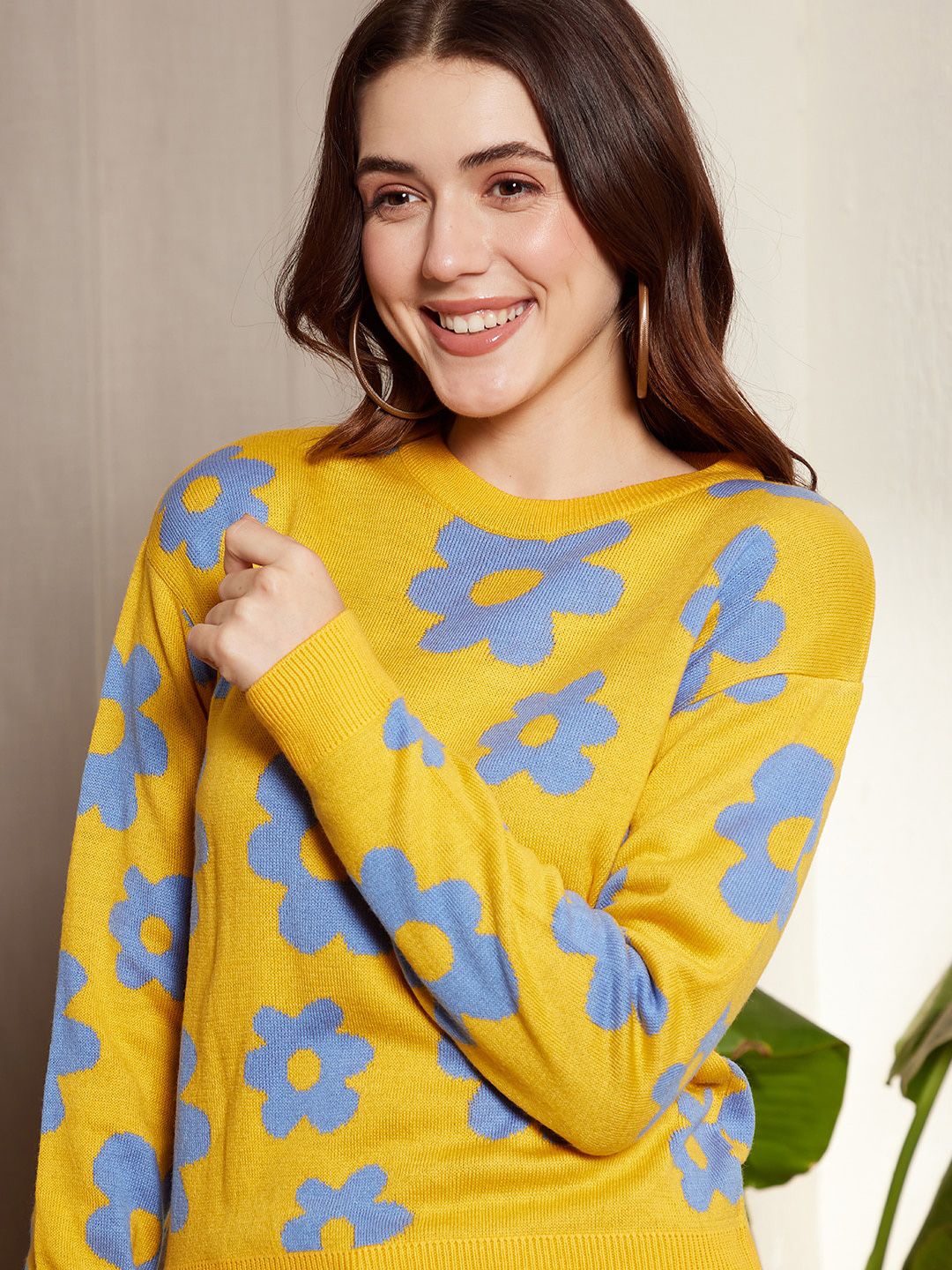 Berrylush Floral Printed Acrylic Pullover Sweater