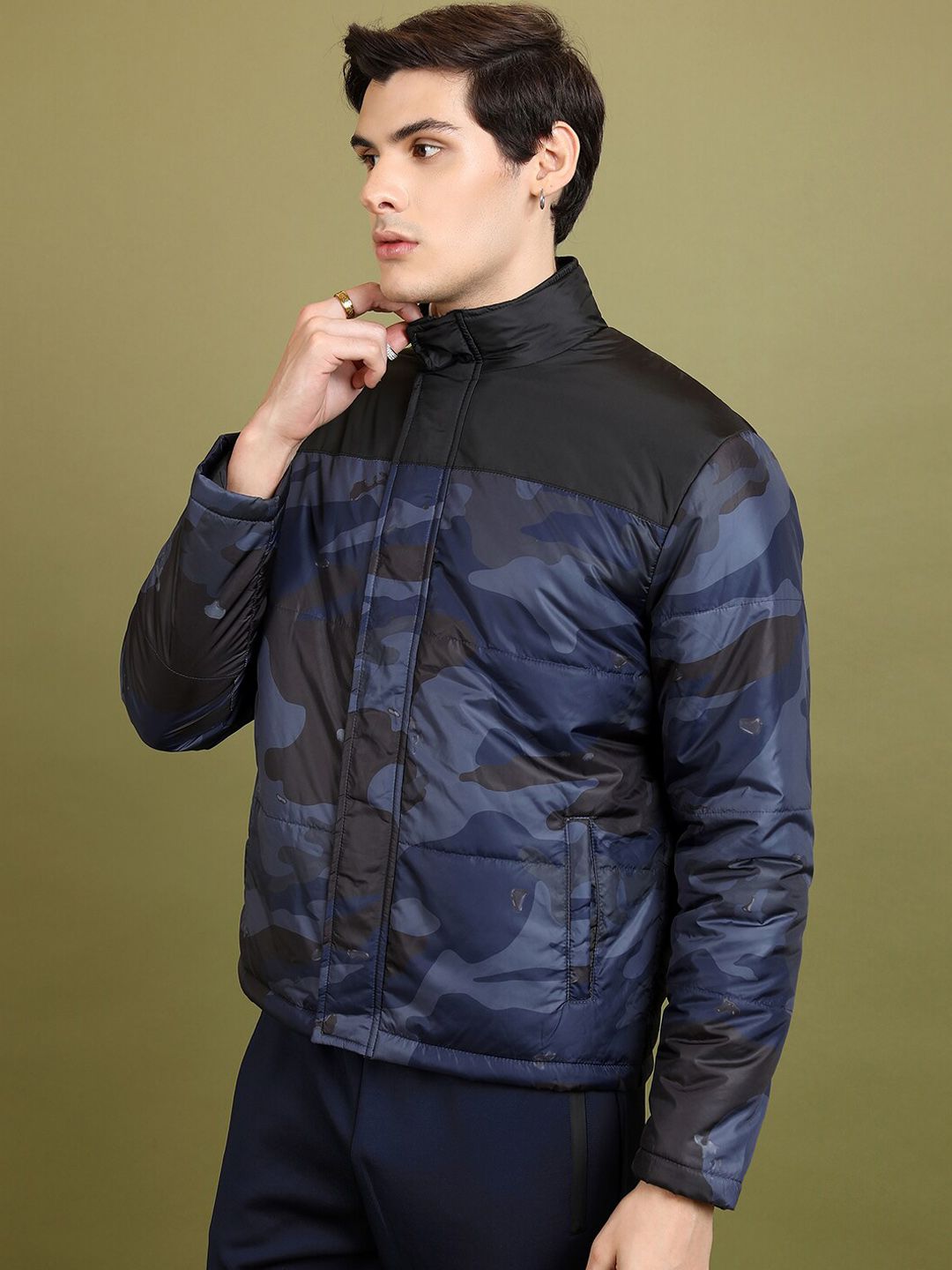 HIGHLANDER Camouflage Printed Puffer Jacket