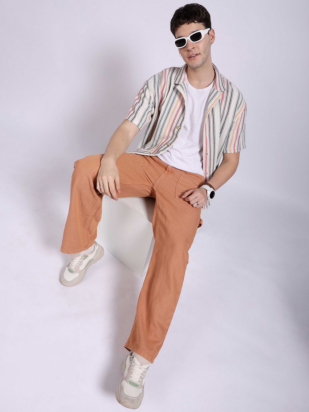 The Indian Garage Co Men Baggy Relaxed Fit Mid Rise Cotton Jeans