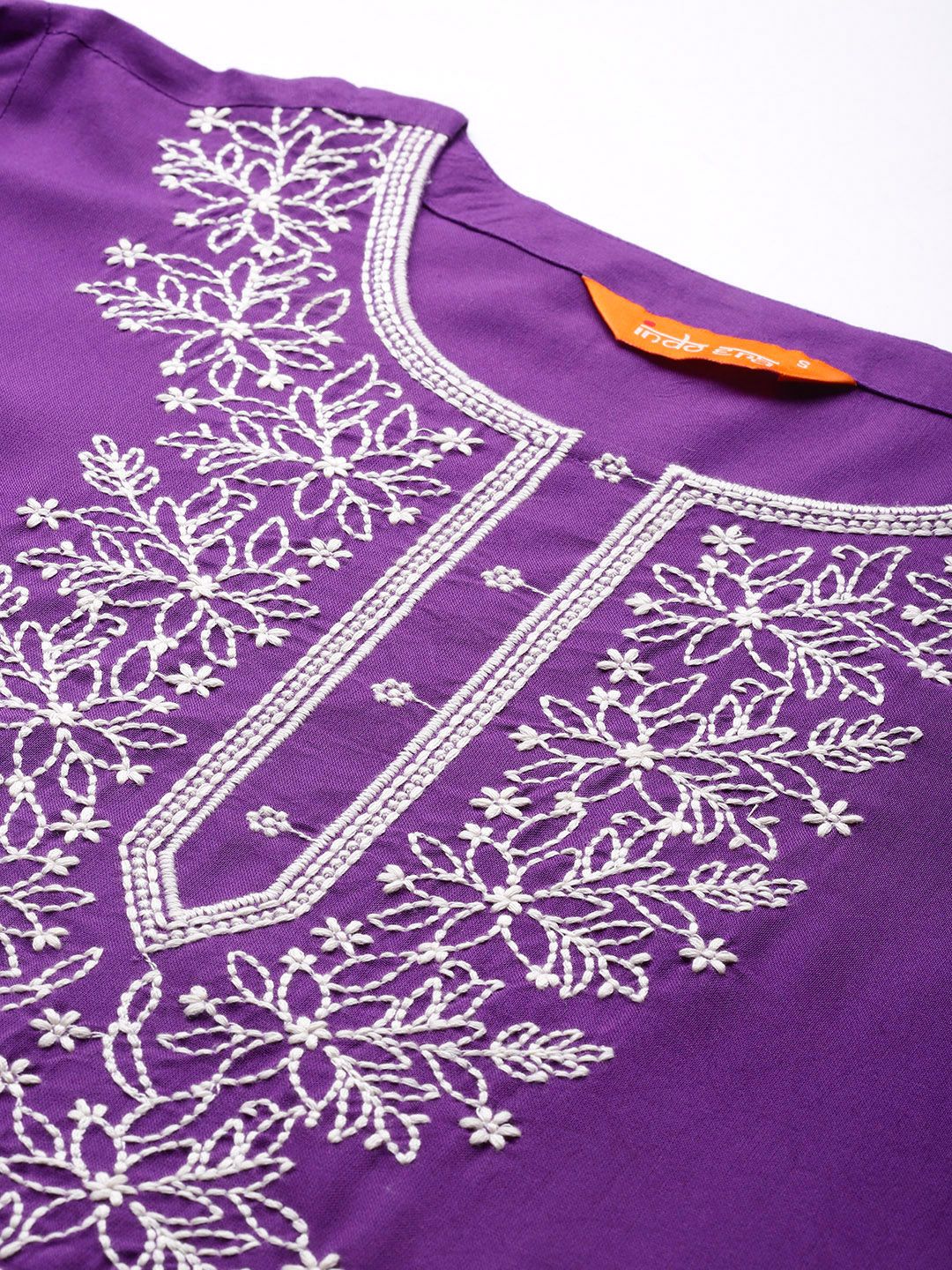 Indo Era Women Floral Embroidered Thread Work Kurta