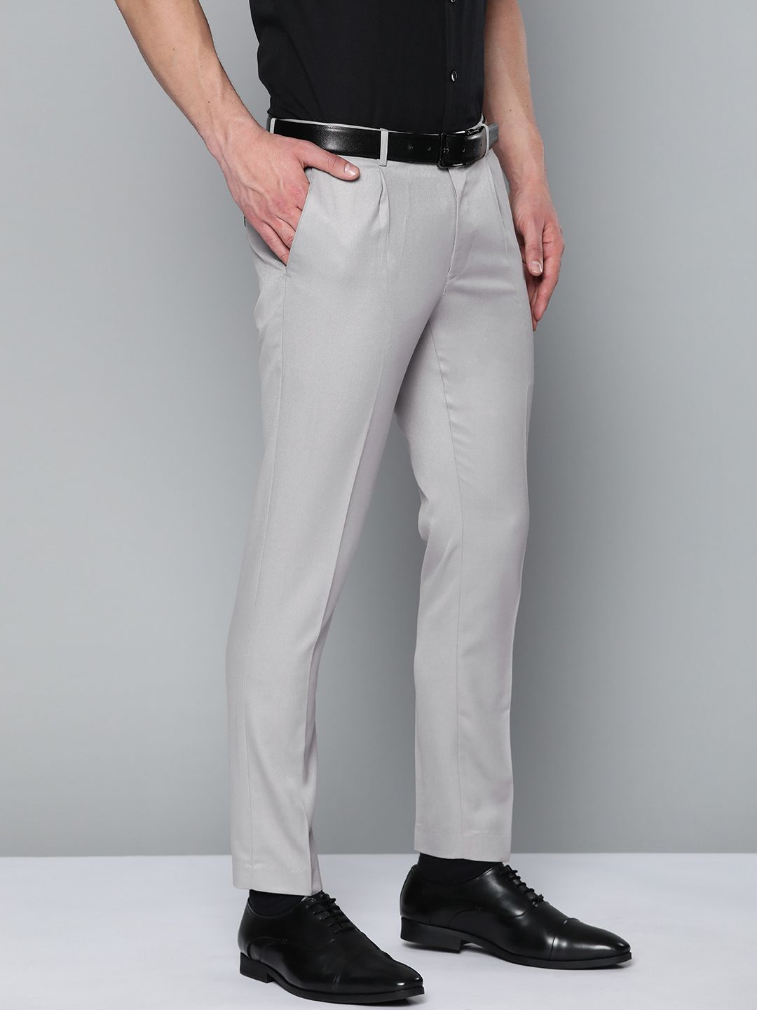 Dennison Men Grey Smart Tapered Fit Easy mencuci seluar berlipat