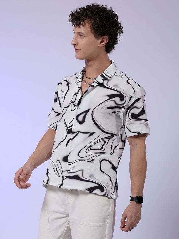 Lelaki Garage CO India Santai Fit Abstract Print Textured Resort Wear Shirt