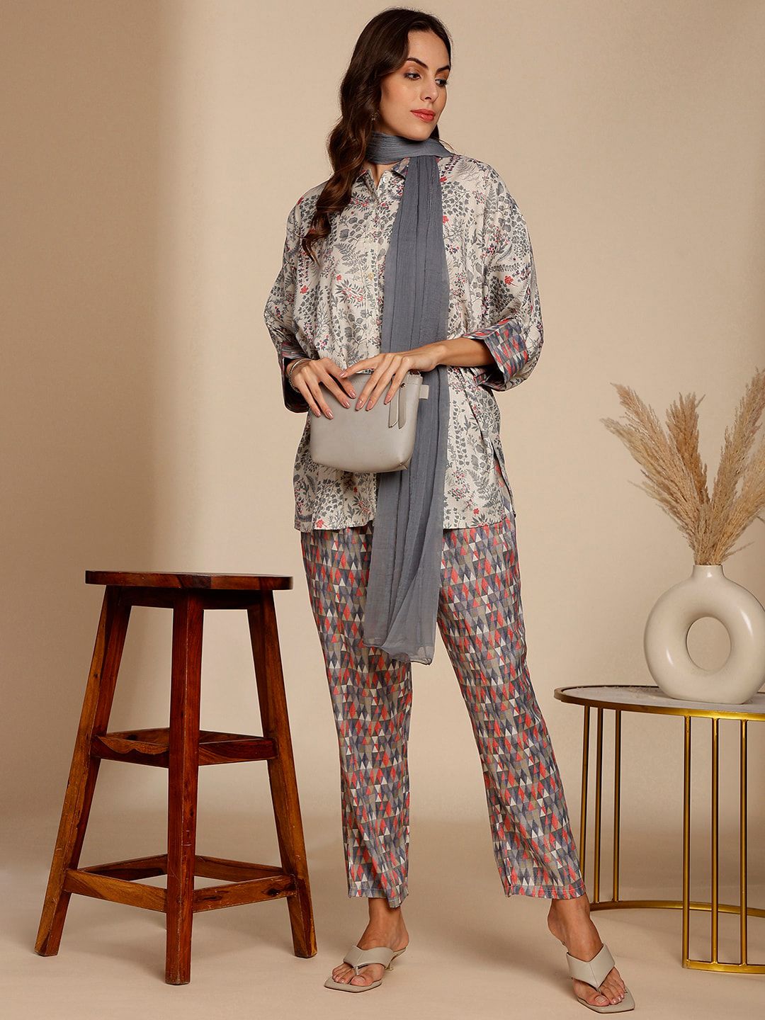 Anouk Floral Printed Top & Trousers With Dupatta