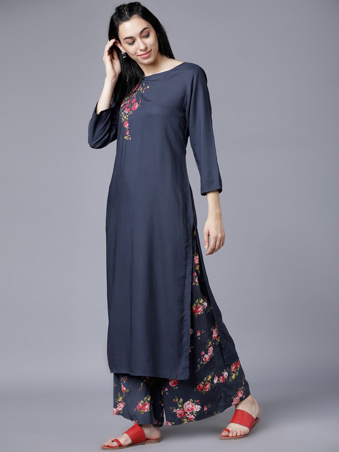 Vishudh Women Blue Floral Printed Regular Kurta with Palazzos