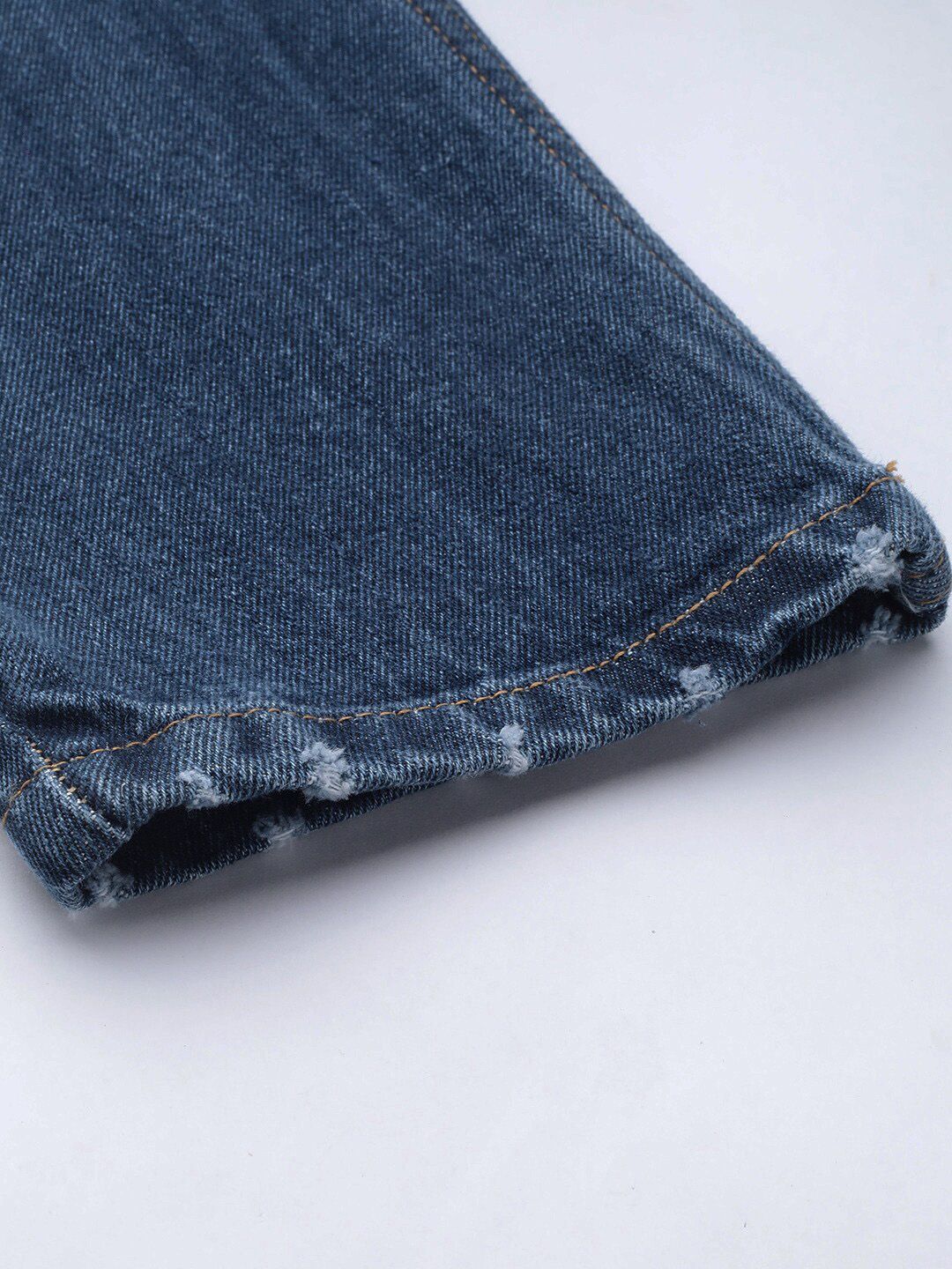 STREET 9 Women Blue Relaxed Fit Mid-Rise Highly Distressed Jeans