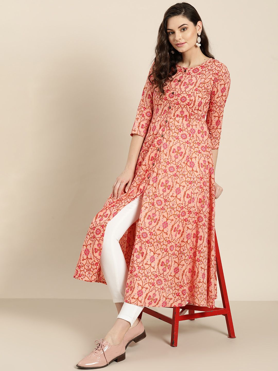 Shae by SASSAFRAS Women Peach-Coloured & Pink Printed Anarkali Kurta