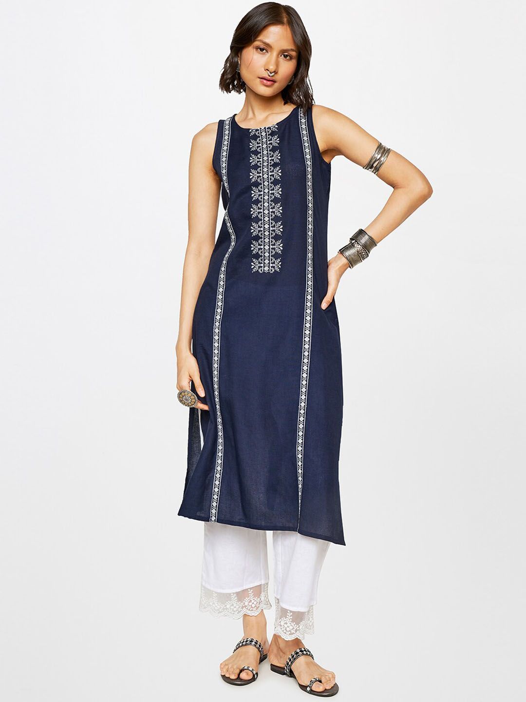 Global Desi Ethnic Motifs Embroidered Thread Work Straight Kurta