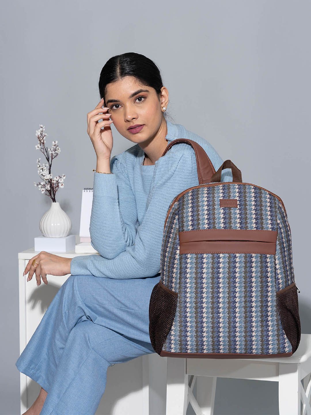 ZOUK Women Striped Backpack
