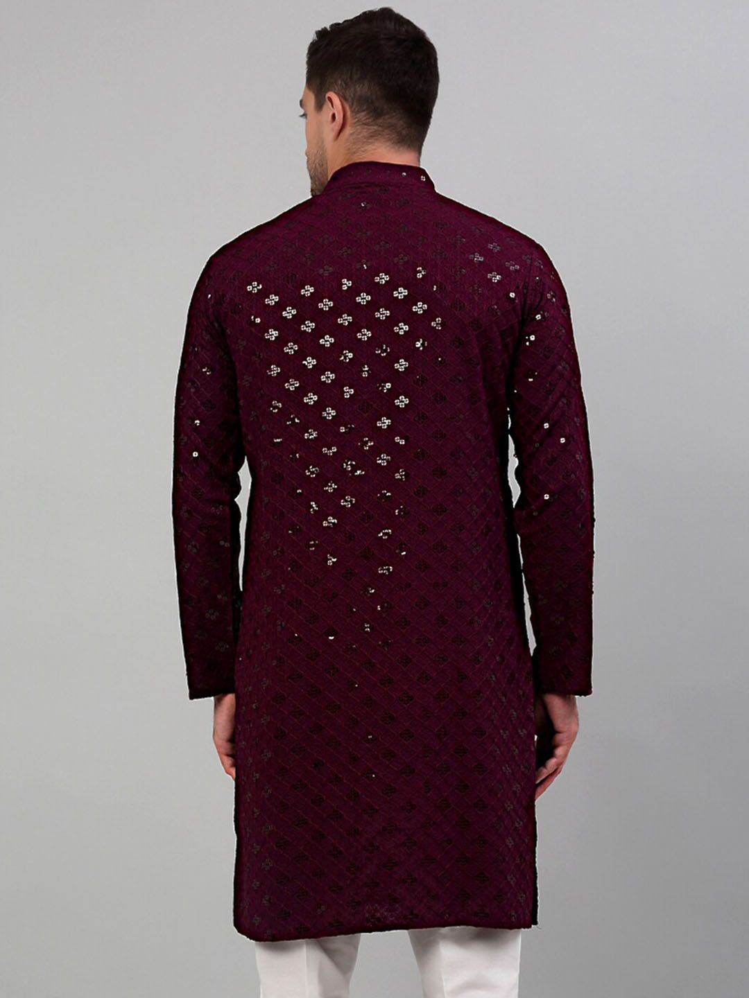 Jompers Geometric Embroidered Mandarin Collar Sequined Kurta