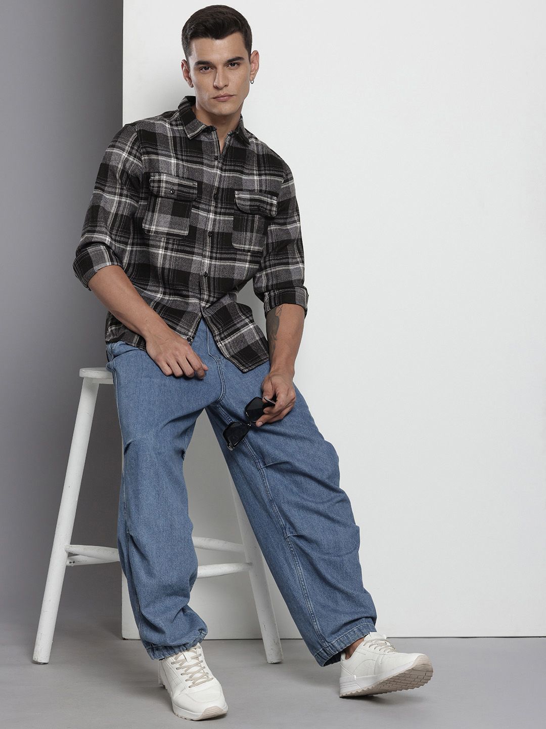 The Indian Garage Co Slim Fit Checked Pure Cotton Casual Shirt