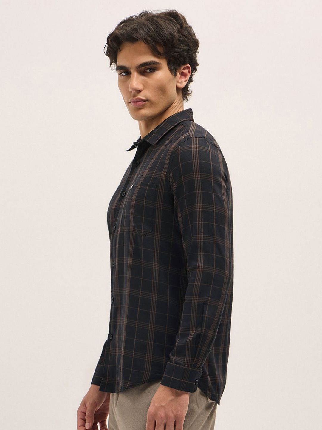 THE BEAR HOUSE Men Slim Fit Opaque Checked Casual Shirt