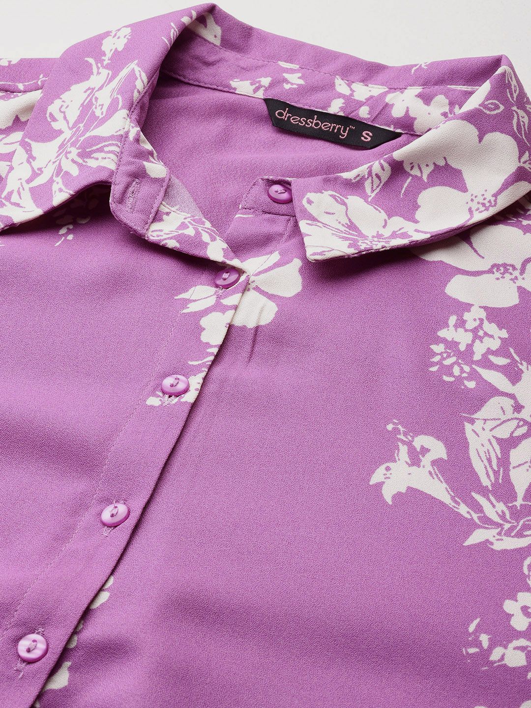 DressBerry Women Floral Printed Casual Shirt