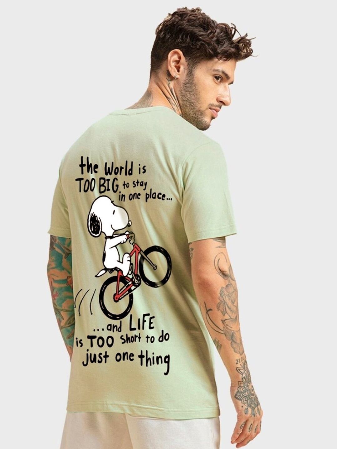 Bewakoof Green Graphic Printed Cotton T-shirt