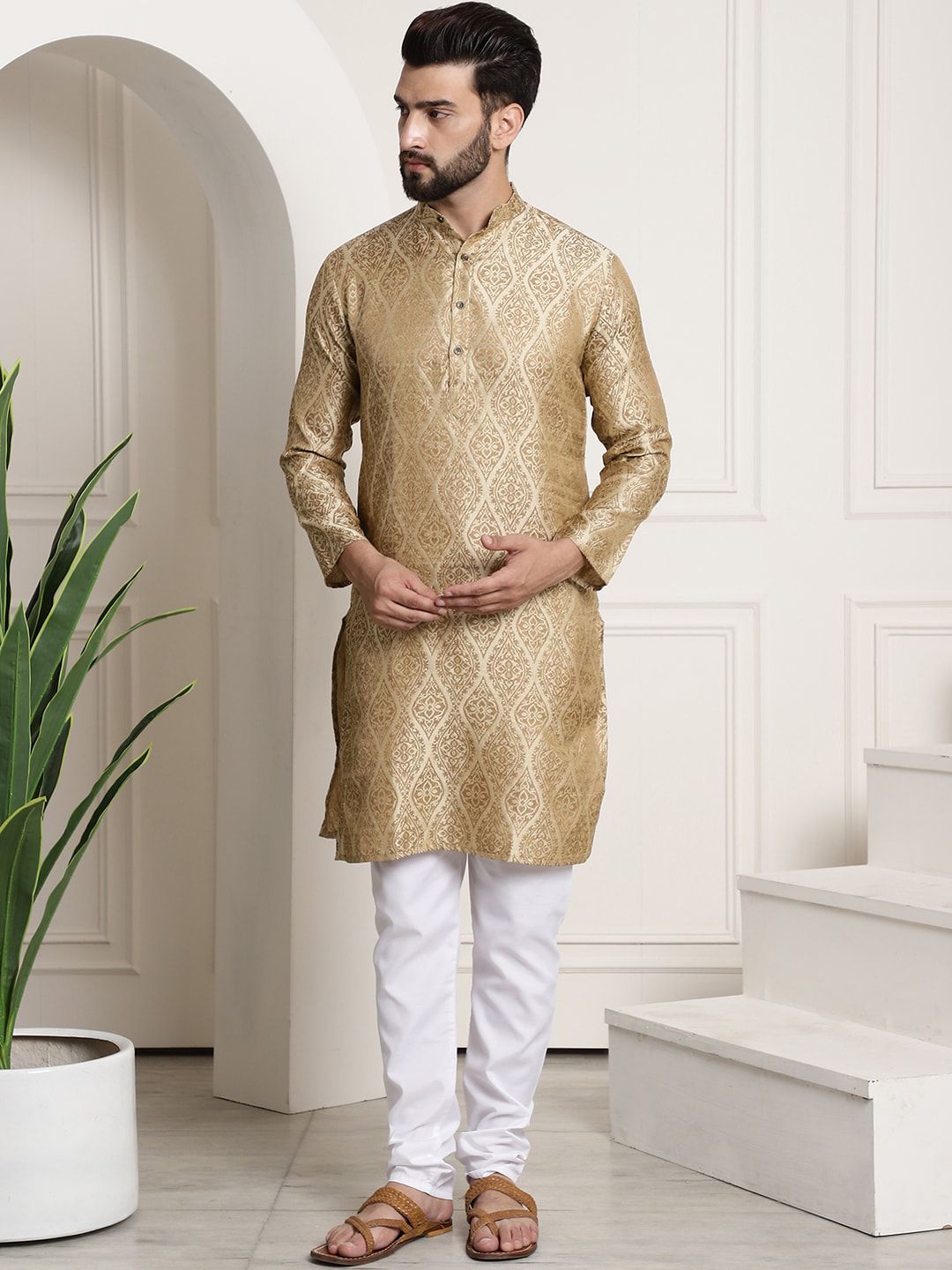 SOJANYA Ethnic Motifs Woven Design Regular Kurta With Churidar