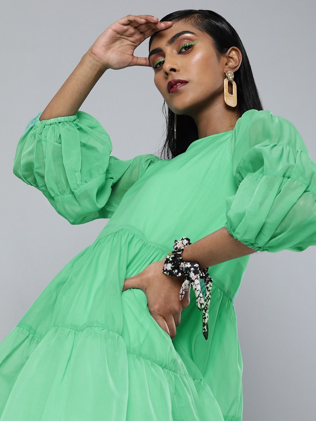 SASSAFRAS Women Green Solid Tiered Puff Sleeves A-Line Dress