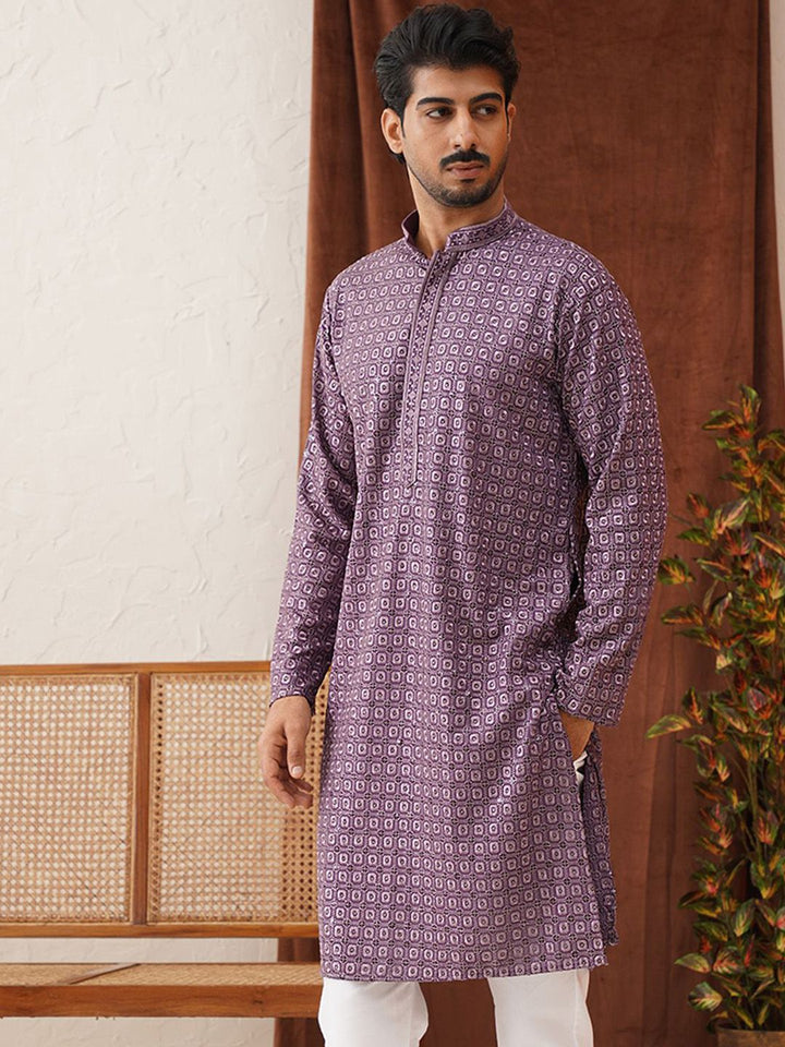 Jompers Men Geometric Embroidered Sequinned Kurta
