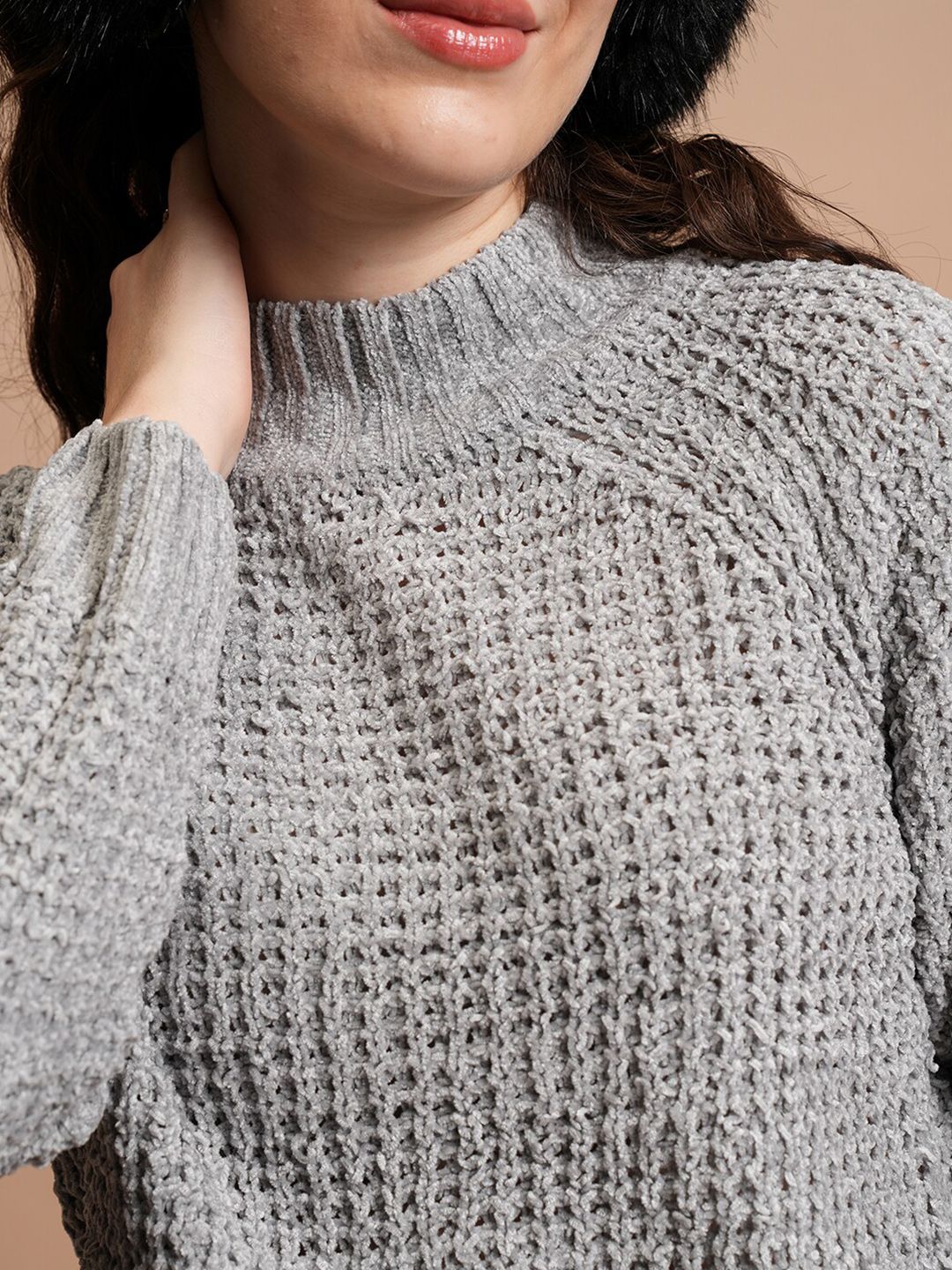 Tokyo Talkies Grey Self Design Turtle Neck Acrylic Pullover