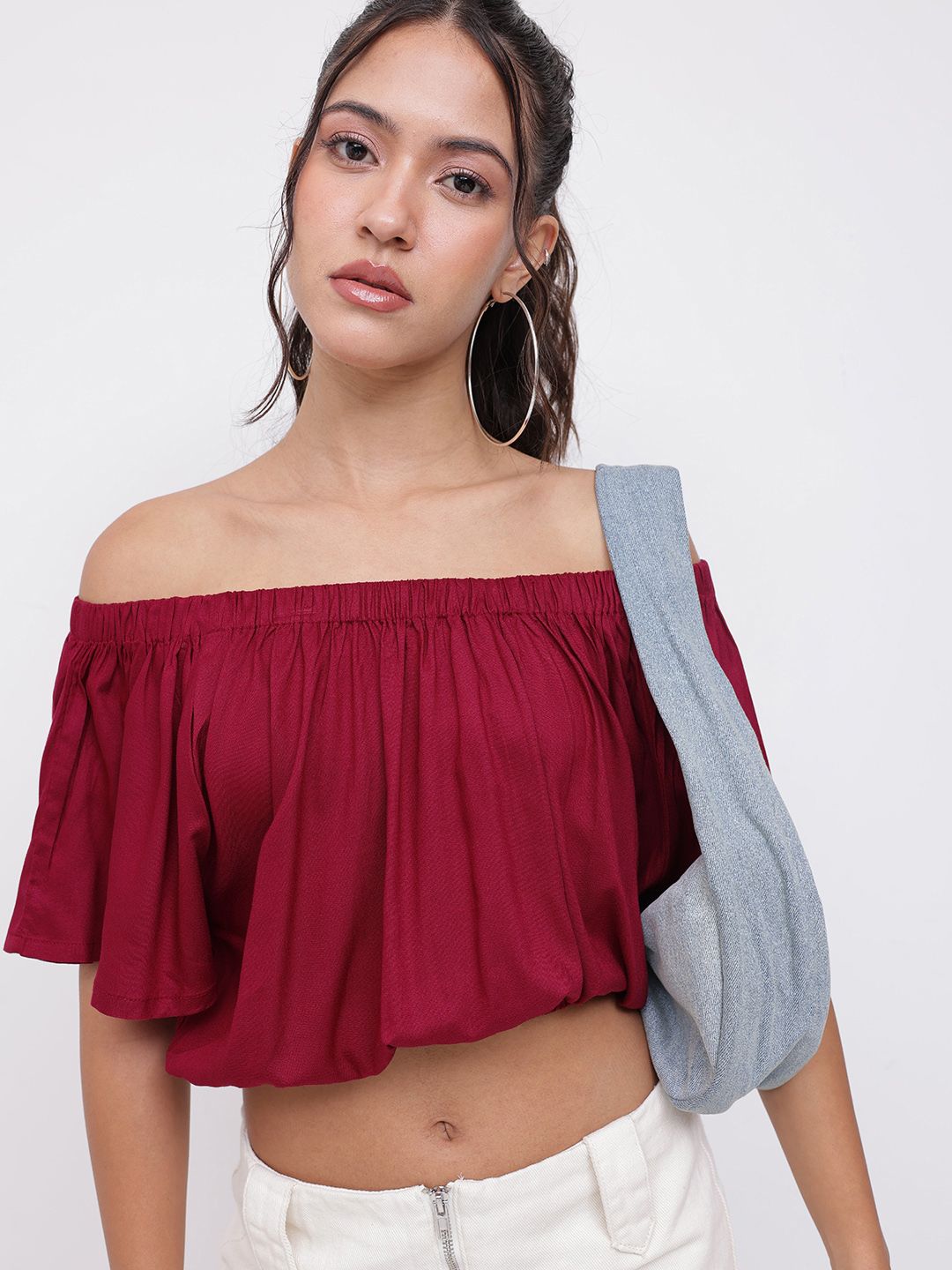 DressBerry Rich Warm Off Shoulder Crop Top