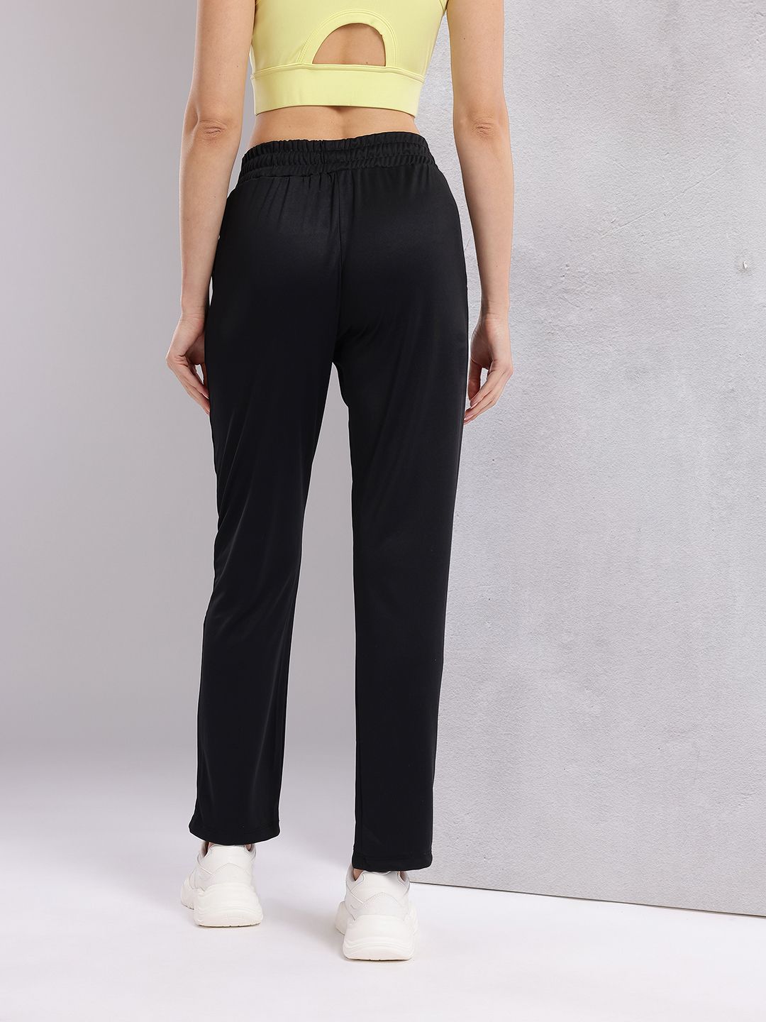 HRX by Hrithik Roshan Women Typography Detail Mid-Rise Running Track Pants
