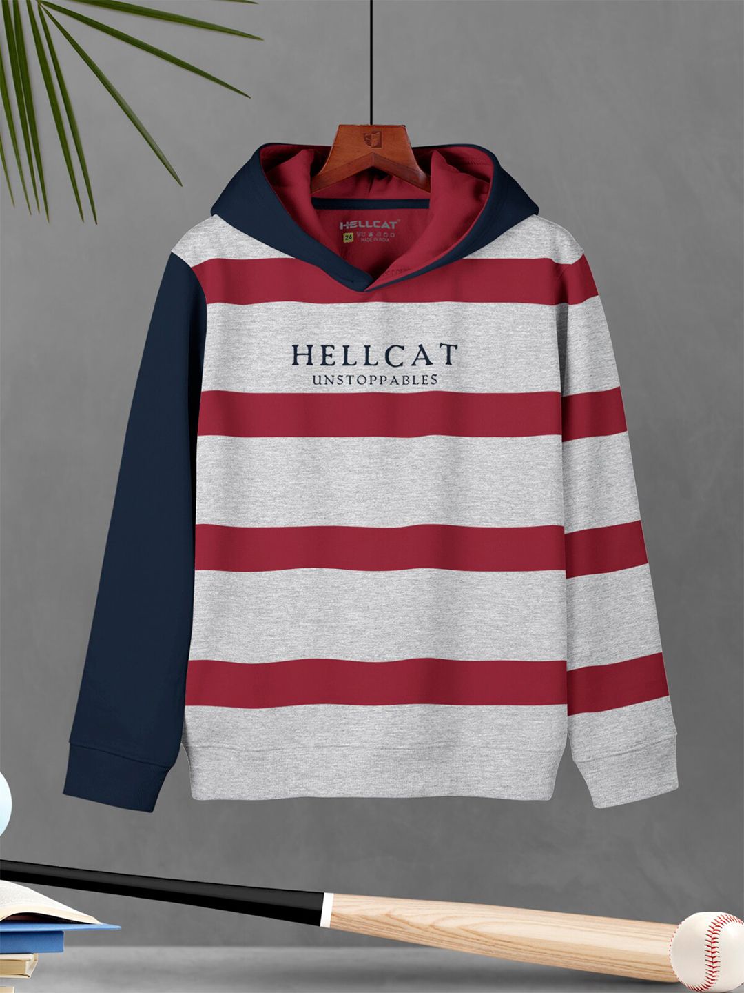 HELLCAT Boys Striped T-Shirt And Joggers