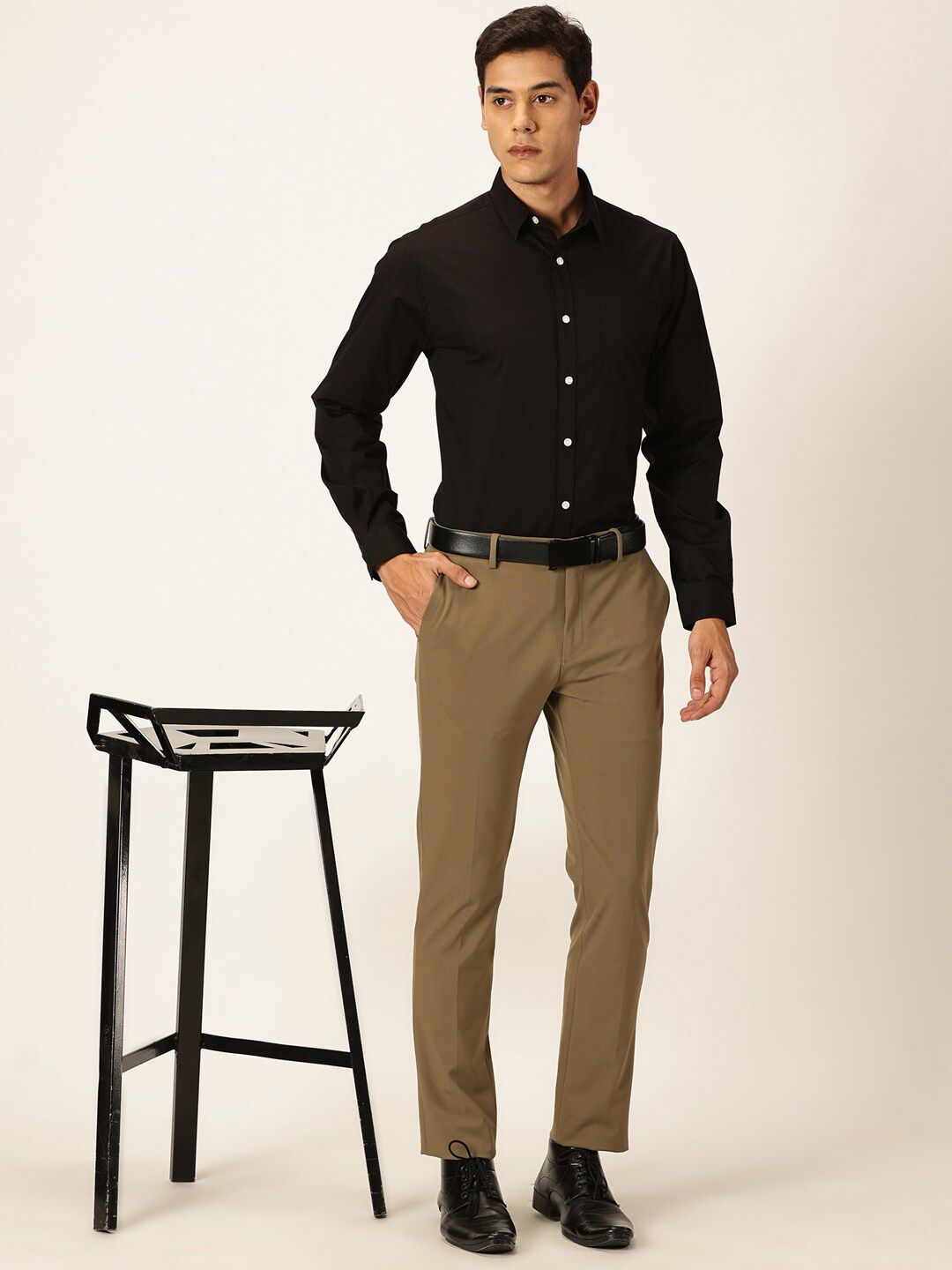 Thomas Scott Classic Slim Fit Long Sleeves Spread Collar Cotton Opaque Formal Shirt