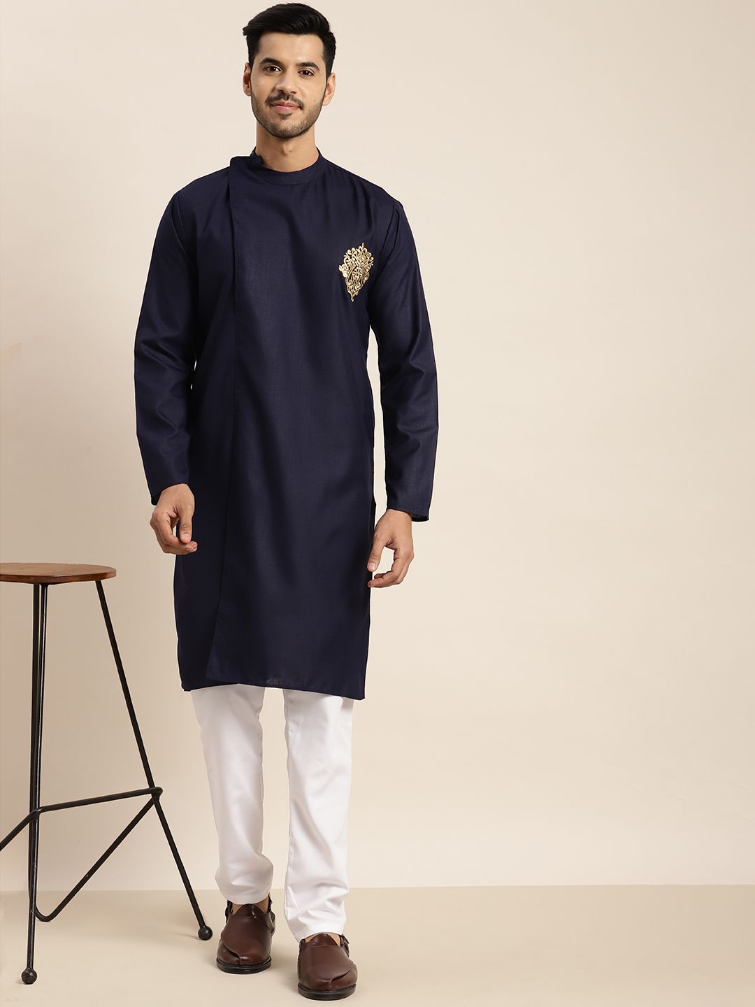 Anug by SOJANYA Men Navy Blue Patchwork Kurta