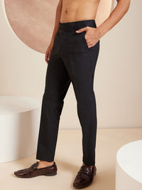 DENNISON Men Checked Smart Tapered Fit Easy Wash Formal Trouser
