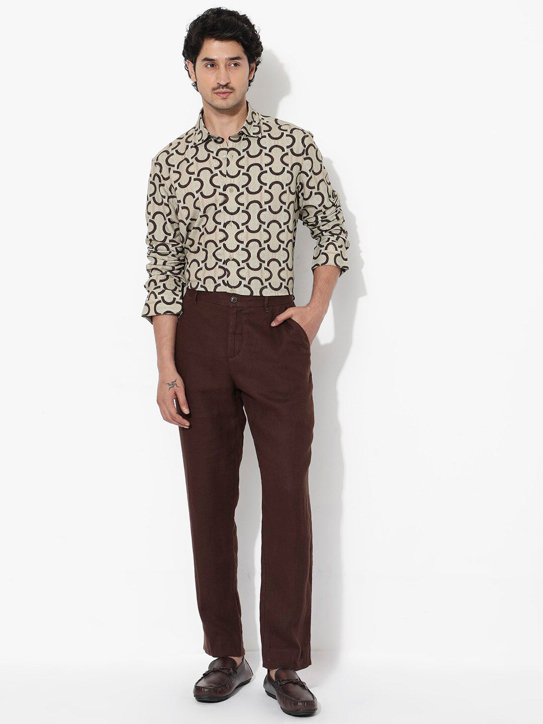 RARE RABBIT Men Cason Regular Fit Abstract Printed Opaque Shirt