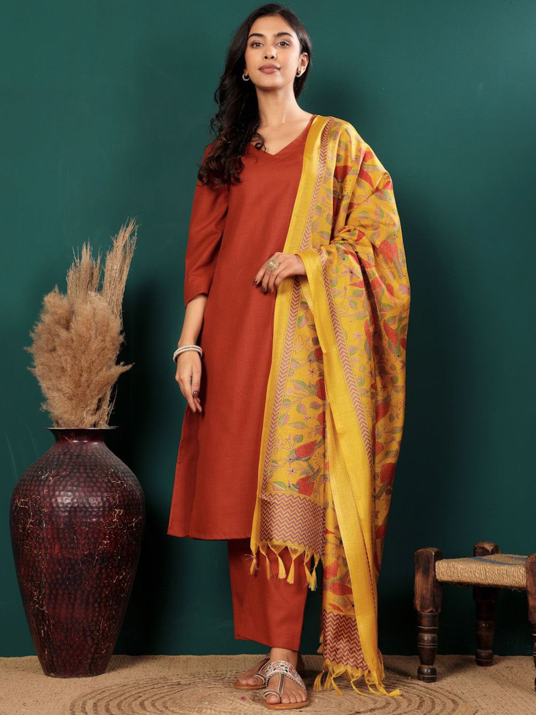Varanga V-Neck Straight Kurta with Trousers And Dupatta