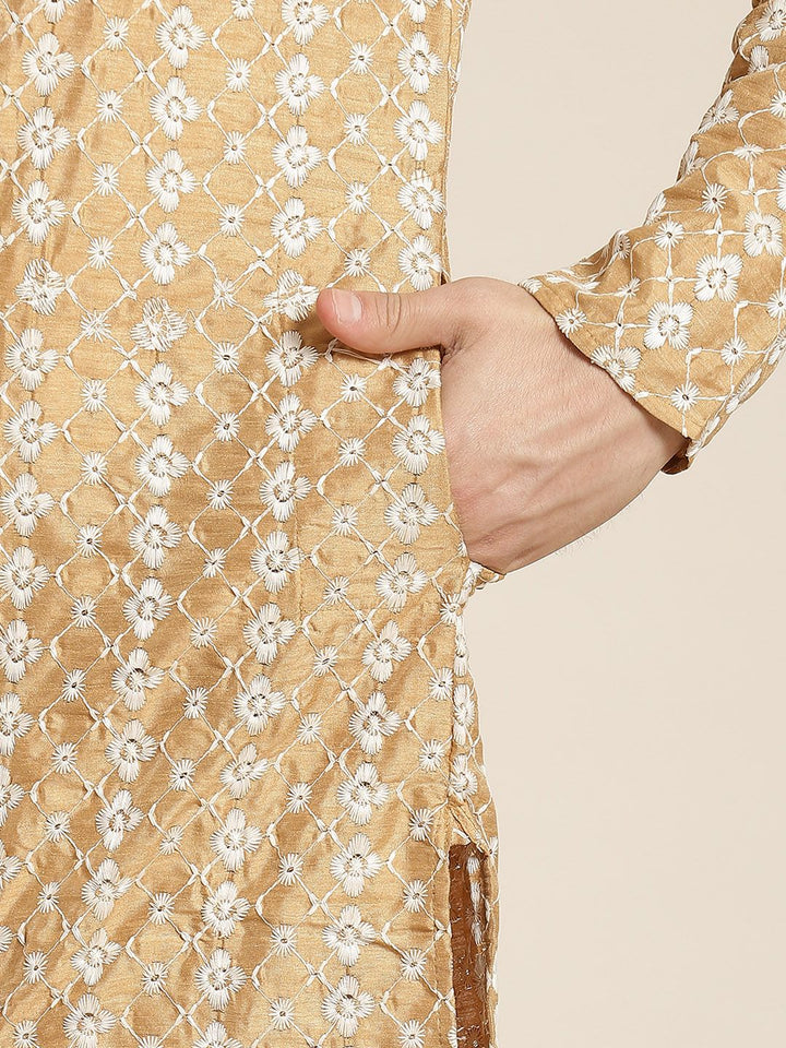 SOJANYA Lelaki Motif Etnik Emas & Putih Sulam Kurta