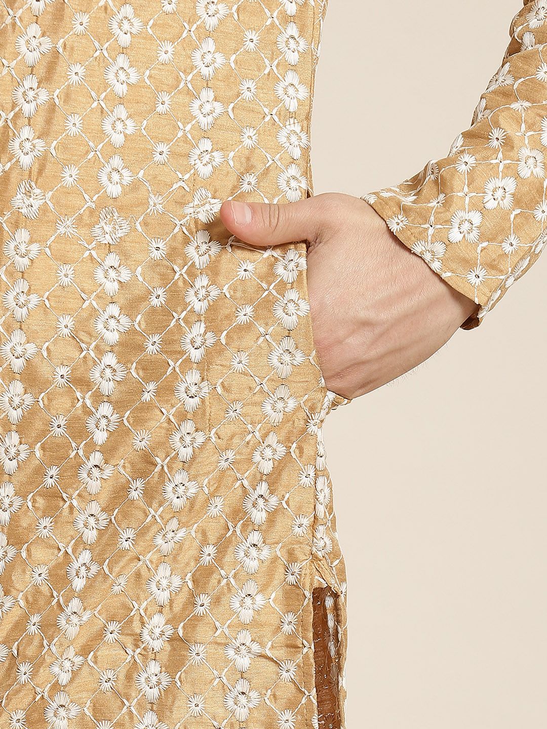SOJANYA Lelaki Motif Etnik Emas & Putih Sulam Kurta