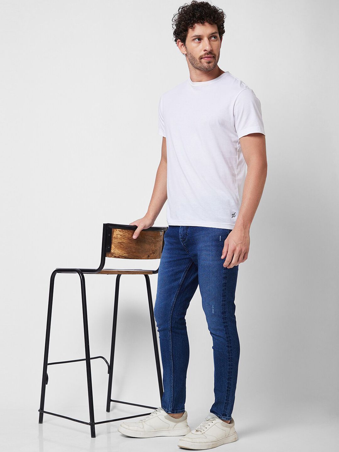 SPYKAR Men Tapered Fit Clean Look Light Fade Mid Rise Cotton Jeans