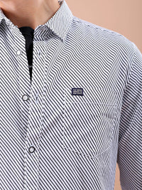 The Indian Garage Co Men Regular Fit Vertical Stripes Casual Shirt