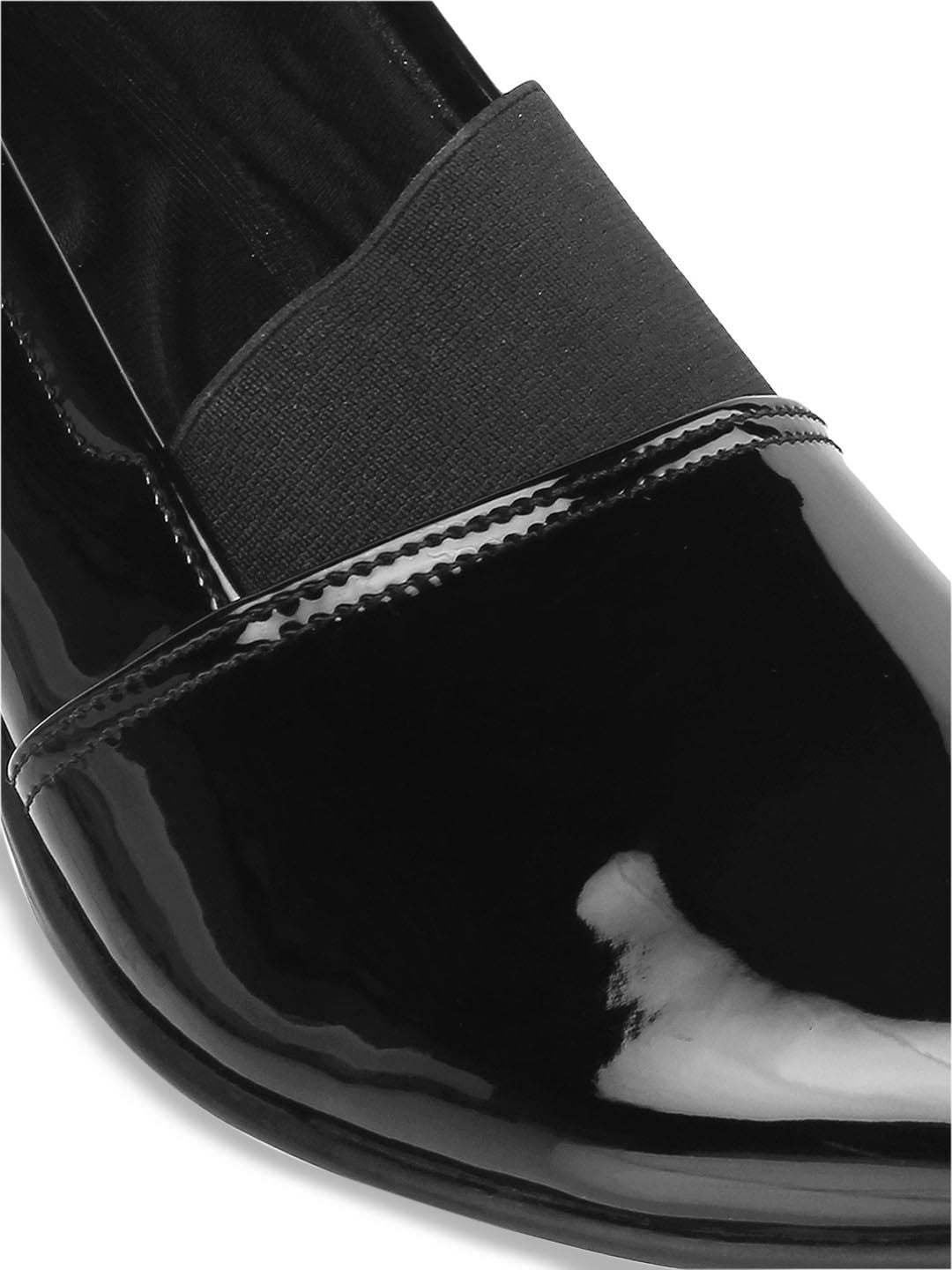 Mochi Black Wedge Pumps