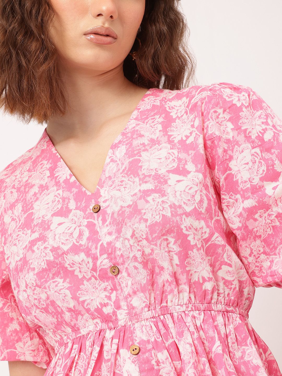 DressBerry Serene Petals Floral Peplum Top