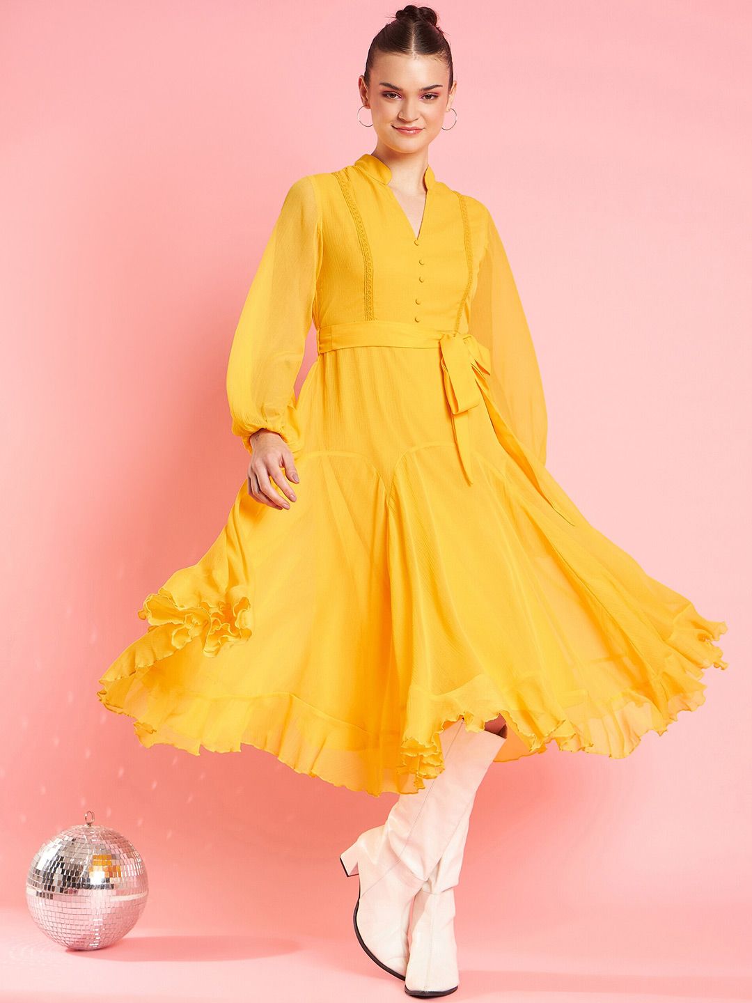 Antheaa Yellow V-Neck Balut Bishop Lengan Fit & Flare Midi Party Dress