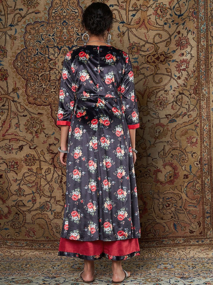 Shae by SASSAFRAS Women Navy Blue Floral Printed Velvet Kurta with Trouser