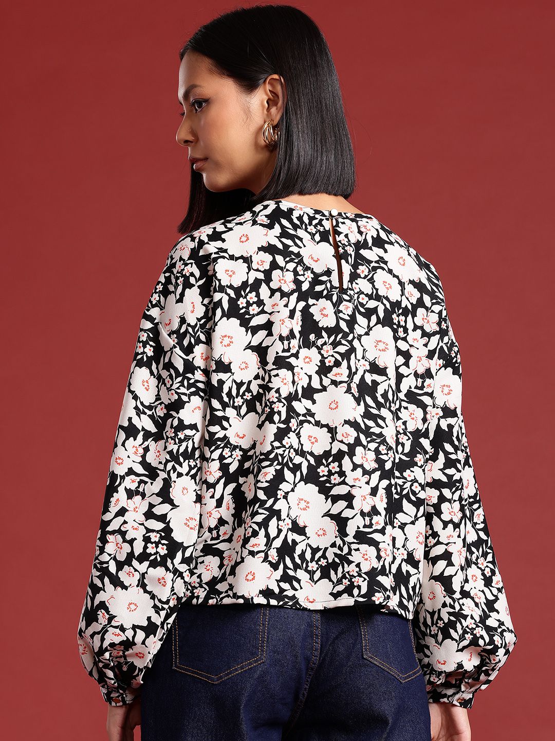 all about you Floral Print Monochrome Top
