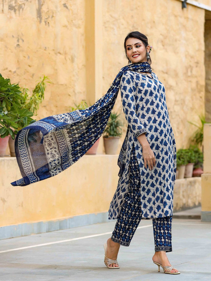 KALINI Ethnic Motifs Printed Straight Kurta with Trousers & Dupatta