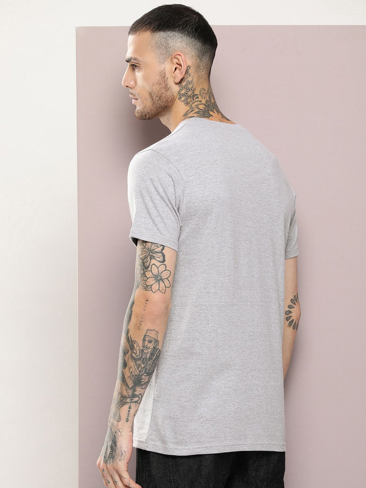 DILLINGER Men Solid Regular Fit T-shirt