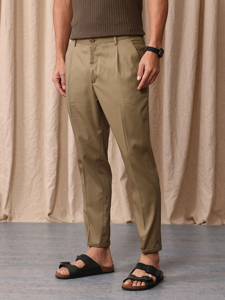 Mr Bowerbird Men Tailored Fit Vintage Pleated Trousers