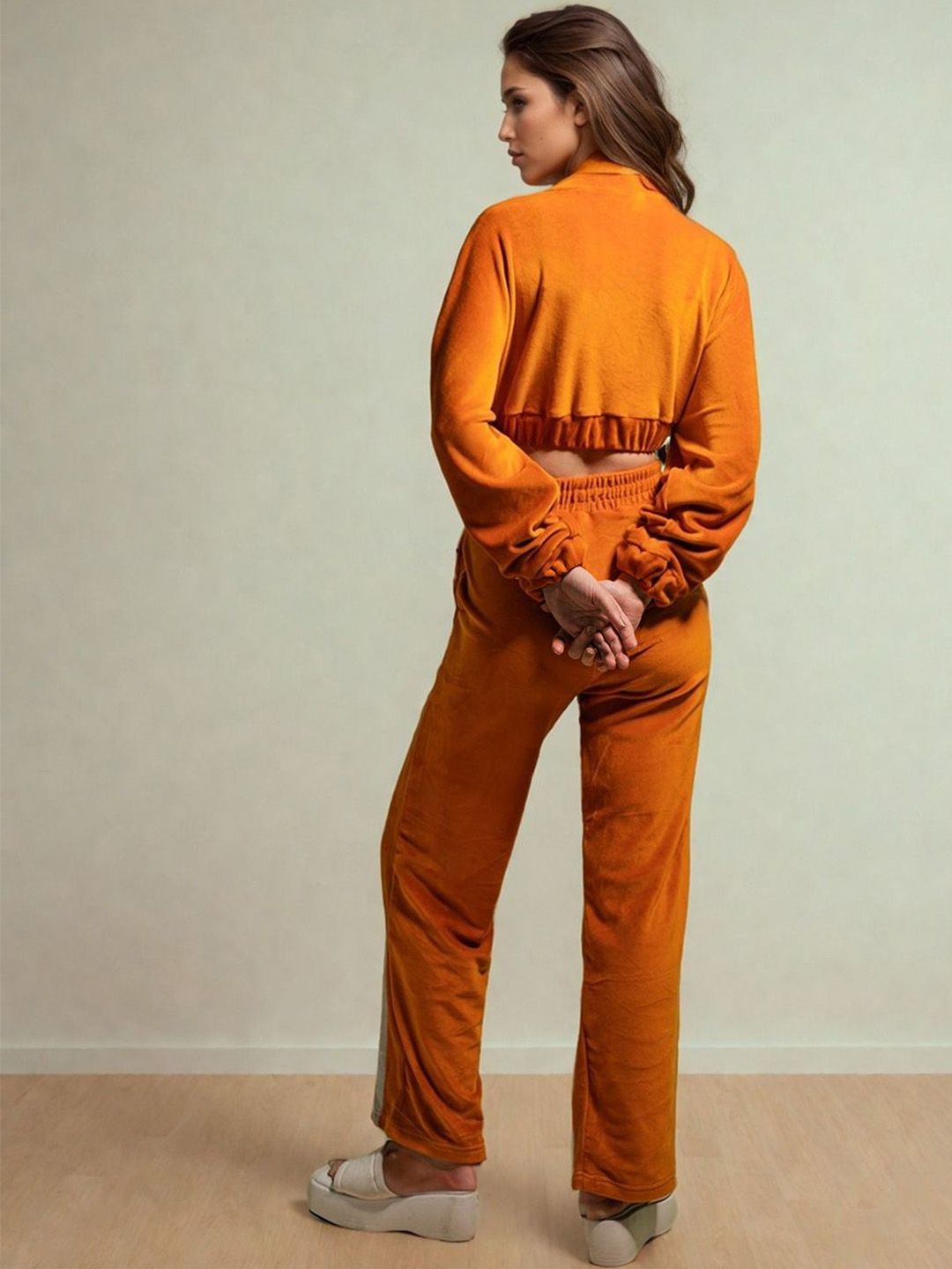 DressBerry Colour Block Long Sleeves High Neck Sweatshirt With Trousers
