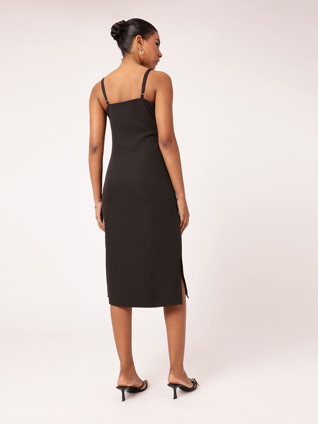 DressBerry Grunge Chic Ruched Side High Slit Sheath Midi Dress