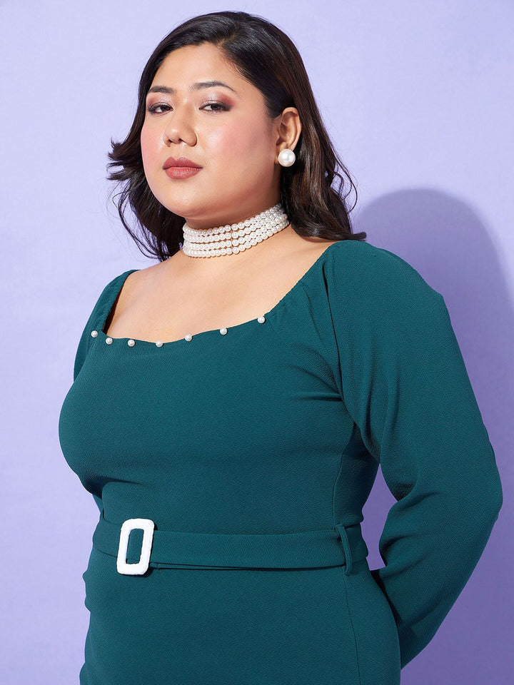 SASSAFRAS Curve Plus Size Sheath Midi Dress