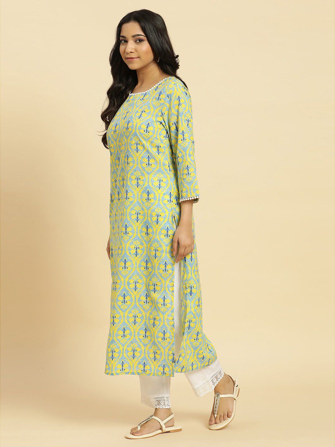 W Floral Printed Cotton Straight Kurta