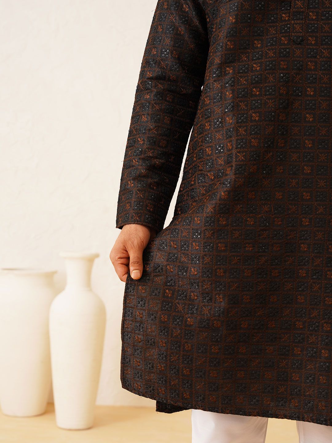 SOJANYA LUXE Ethnic Motifs Embroidered Straight Kurta with Pyjamas