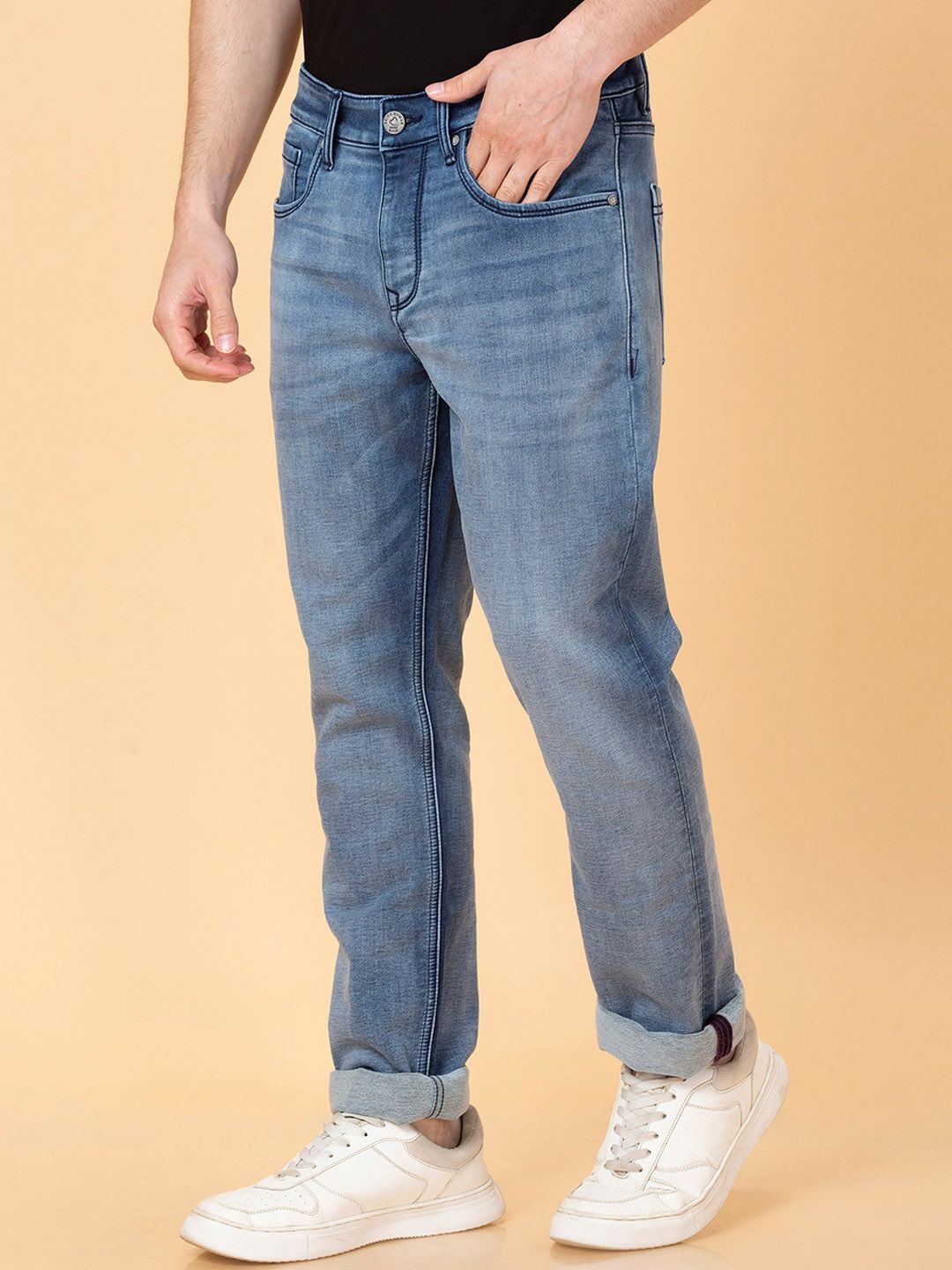 Being Human Men Slim Fit Mid Rise Clean Look Light Fade Jeans