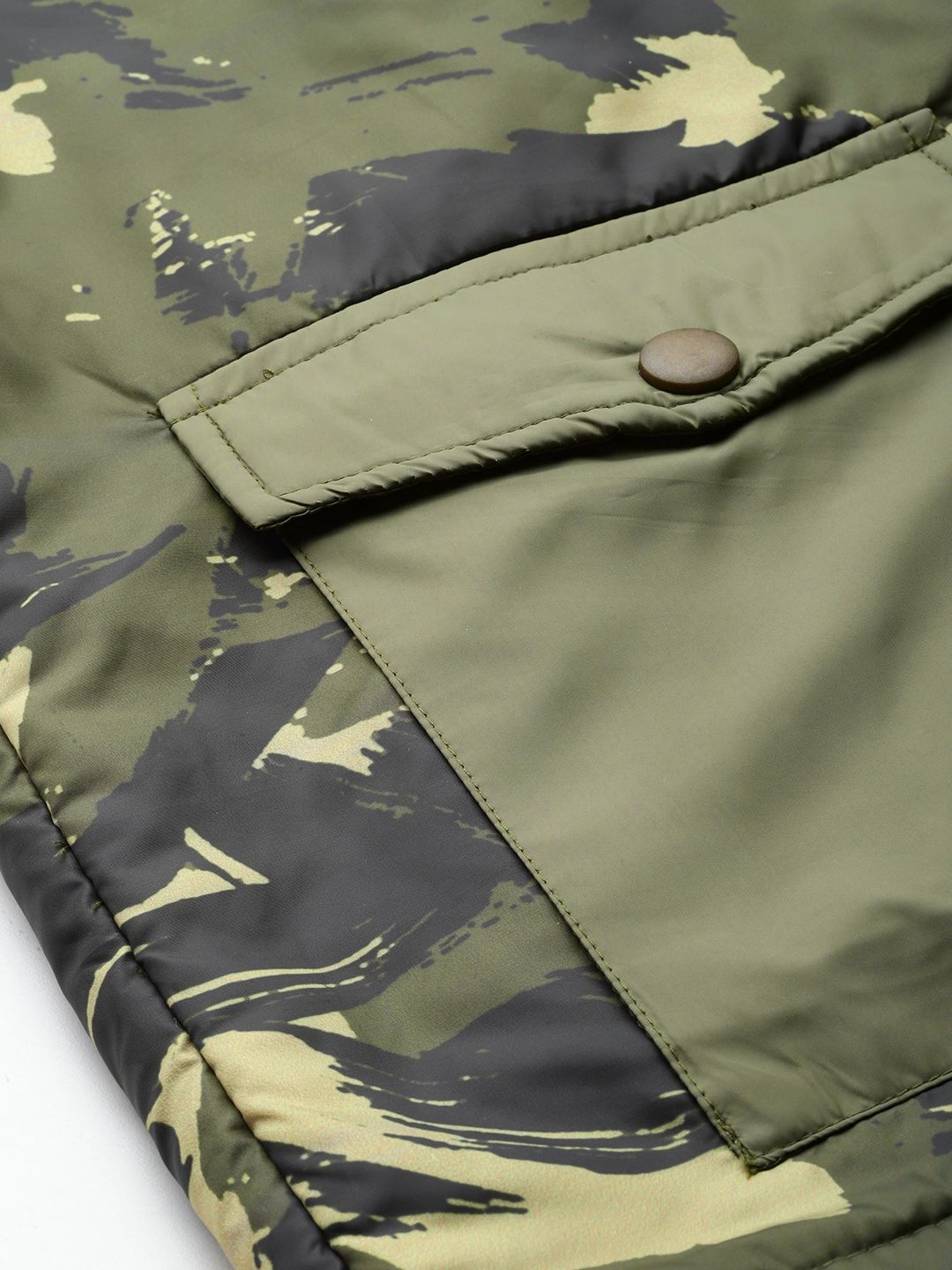 HRX by Hrithik Roshan Lifestyle Camouflage Print Hooded Jacket